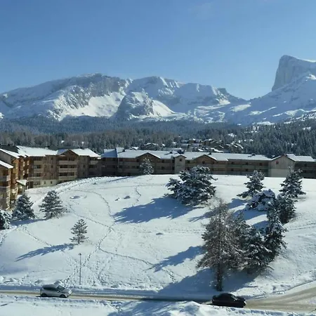 Super Devoluy Cosy Close To The Slopes